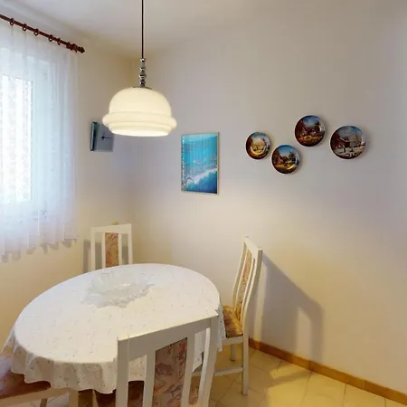 Slavica Appartement Povljana