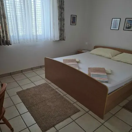 Appartement Slavica Povljana